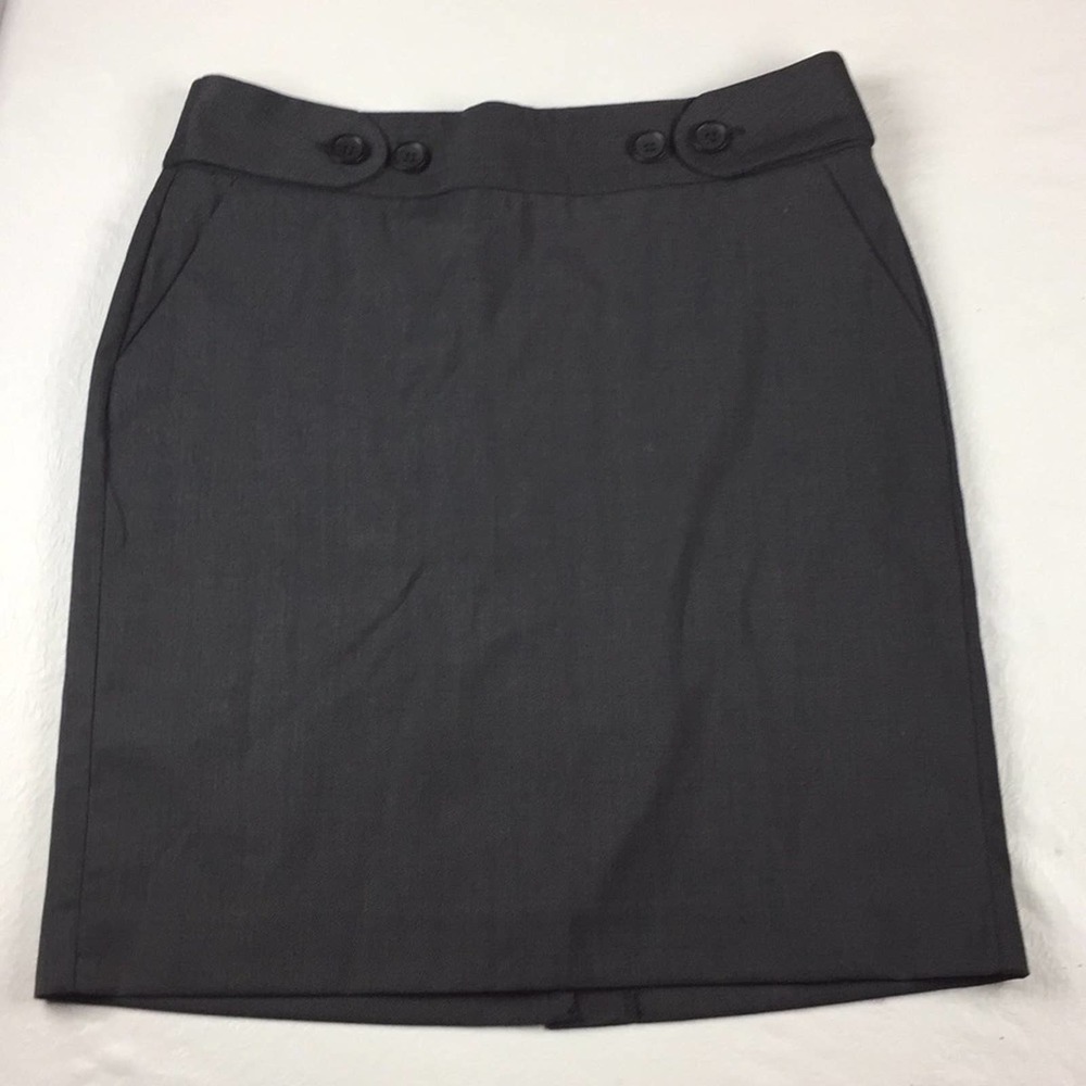 Banana Republic Black skirt size 6  A9